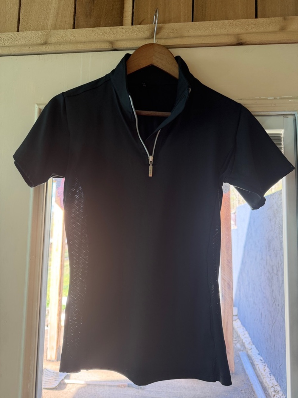 Black Short-Sleeve Zip Mock Neck Women's Equestrian Top - Classic Athletic Tee